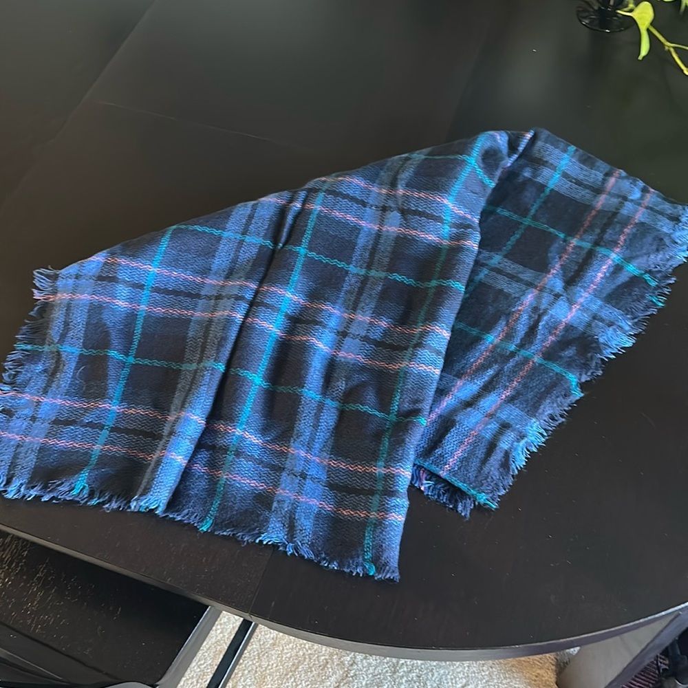 Plaid scarf